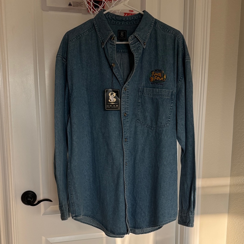Vintage NCAA Final Four New Orleans Blue Casual Button Down Shirt
